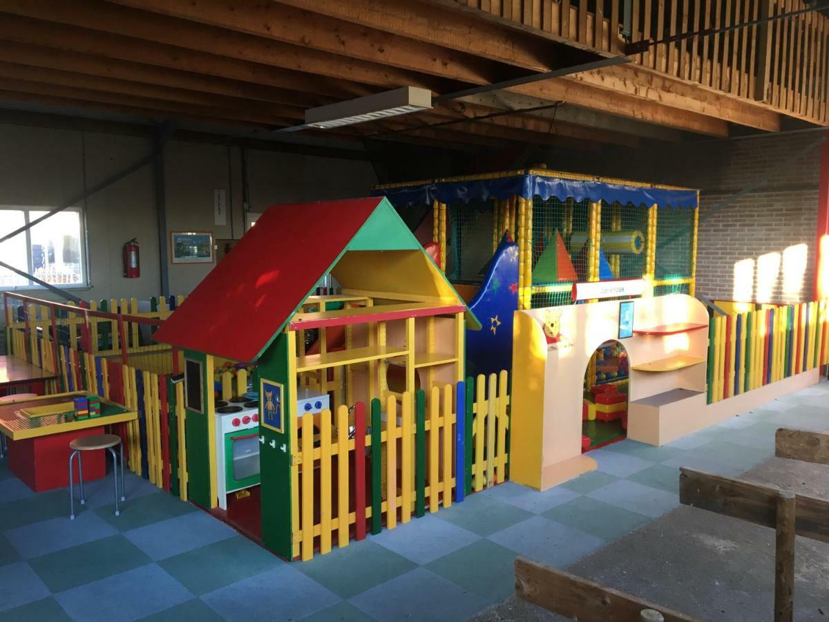 Vakantiehuizen 'T Centrum Осткапеле Екстериор снимка